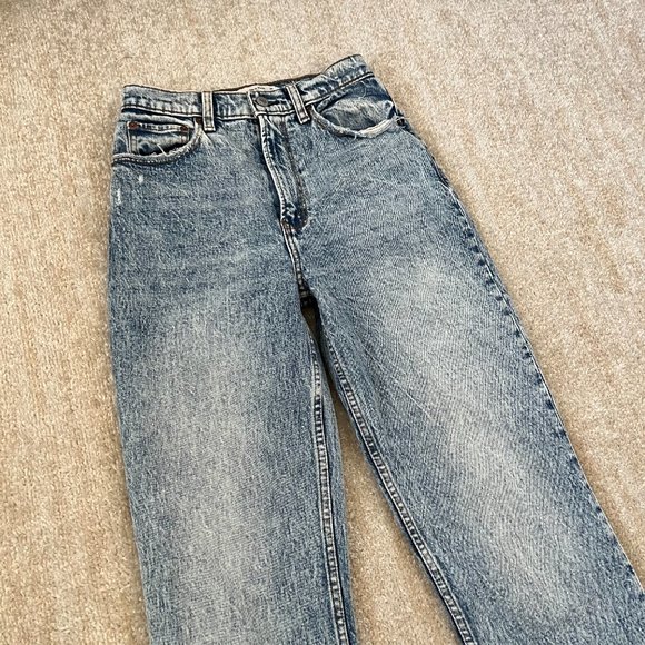 Abercrombie & Fitch The 90's Straight Ultra High Rise Jean 25 / 0 Blue - Picture 3 of 8